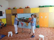 Divadlo Cestujeme kolem světa za pohádkou